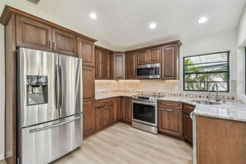 House in Oldsmar, Florida 3 bedrooms, 149.57 sq.m. № 1520421 - photo 29