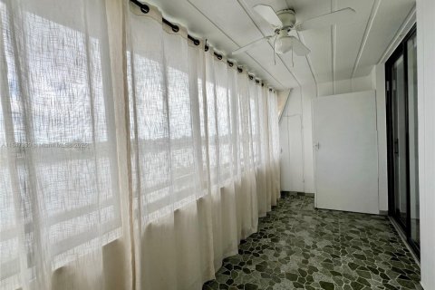 Купить кондоминиум в Майами, Флорида 2 спальни, 116.41м2, № 1941316 - фото 8