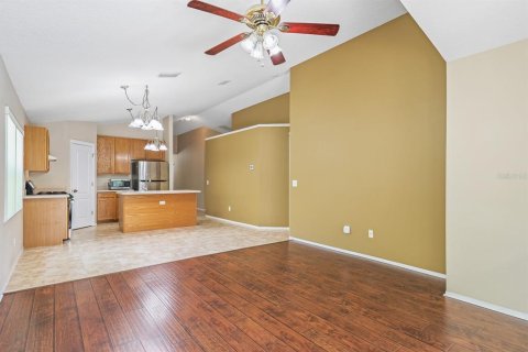 Villa ou maison à louer à Fish Hawk, Floride: 3 chambres, 120.77 m2 № 2383687 - photo 10