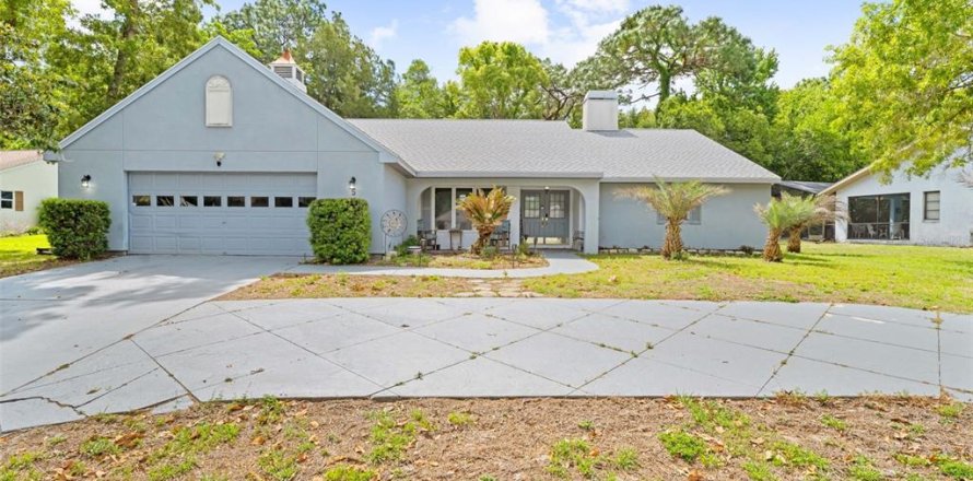 Casa en Homosassa, Florida 3 dormitorios, 225.94 m2 № 2211079