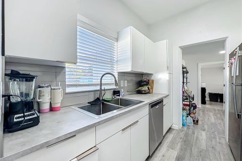 Villa ou maison à vendre à Orlando, Floride: 4 chambres, 151.43 m2 № 1793469 - photo 10