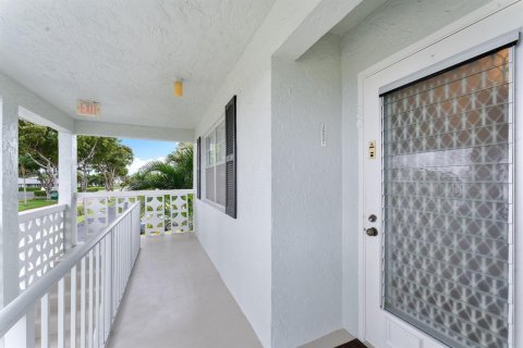 Condominio en Delray Beach, Florida, 2 dormitorios № 2088069