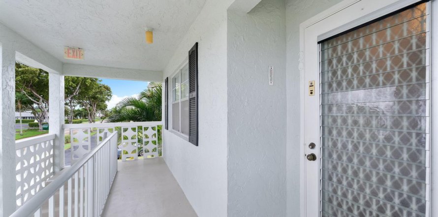 Condo à Delray Beach, Floride, 2 chambres  № 2088069