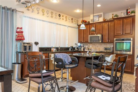 House in Orlando, Florida 4 bedrooms, 414.34 sq.m. № 1866422 - photo 15