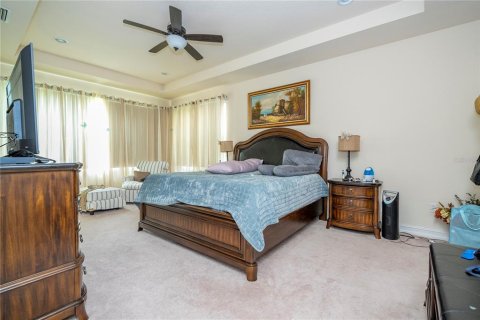 House in Orlando, Florida 4 bedrooms, 414.34 sq.m. № 1866422 - photo 27