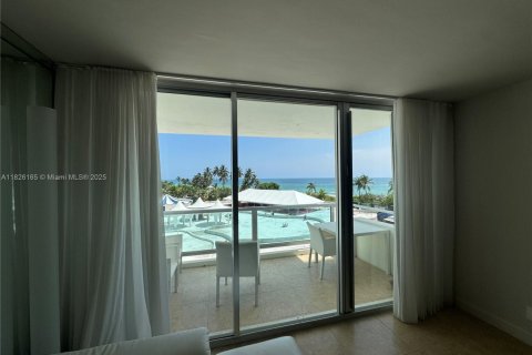 Condominio en alquiler en Miami Beach, Florida, 2 dormitorios, 95.69 m2 № 1921933 - foto 8