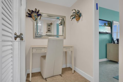 Condominio en alquiler en Miami Beach, Florida, 2 dormitorios, 95.69 m2 № 1921933 - foto 21