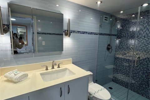 Condominio en alquiler en Miami Beach, Florida, 2 dormitorios, 95.69 m2 № 1921933 - foto 24