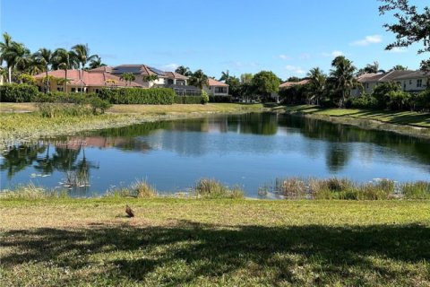 Villa ou maison à louer à West Palm Beach, Floride: 5 chambres, 362.69 m2 № 1933272 - photo 16