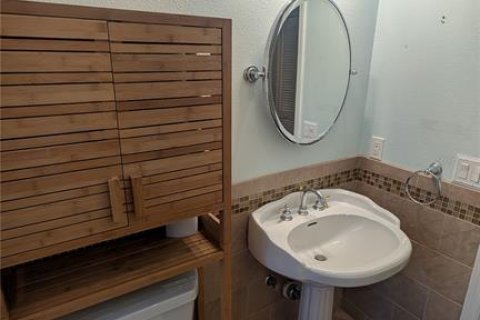 Купить виллу или дом в Сарасота, Флорида 10 комнат, 150.97м2, № 2362597 - фото 25