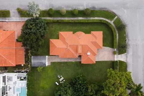 Villa ou maison à louer à Miami, Floride: 3 chambres, 176.24 m2 № 1981611 - photo 28