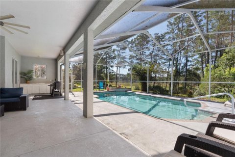 Casa en venta en Weeki Wachee, Florida, 3 dormitorios, 239.32 m2 № 1894720 - foto 3