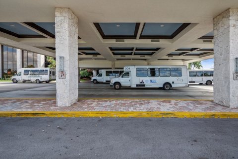 Condominio en venta en Pembroke Pines, Florida, 2 dormitorios, 110.74 m2 № 1937283 - foto 22