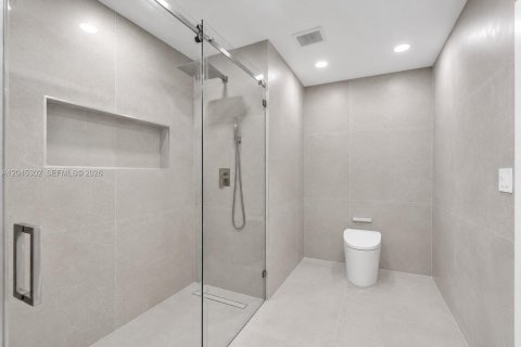 Купить виллу или дом в Майами, Флорида 3 спальни, 153.75м2, № 2240661 - фото 23
