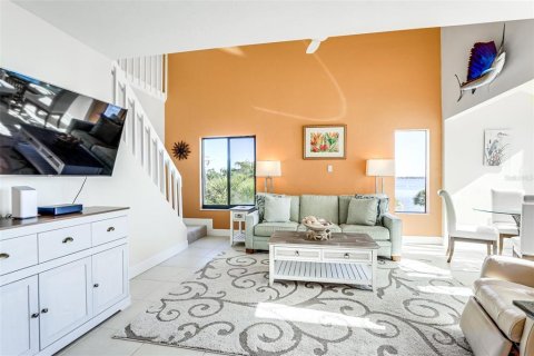 Condo in Englewood, Florida, 2 bedrooms  № 1733895 - photo 5