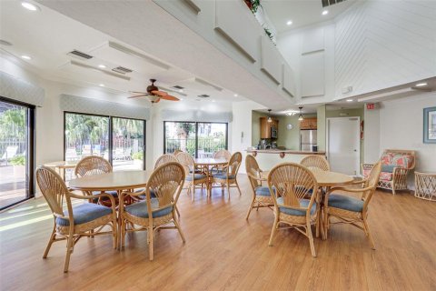 Condo in Englewood, Florida, 2 bedrooms  № 1733895 - photo 2