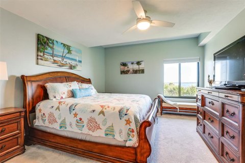 Condo in Englewood, Florida, 2 bedrooms  № 1733895 - photo 11