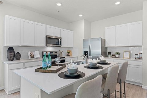 Touwnhouse à vendre à Orlando, Floride: 3 chambres, 163.32 m2 № 1908110 - photo 6