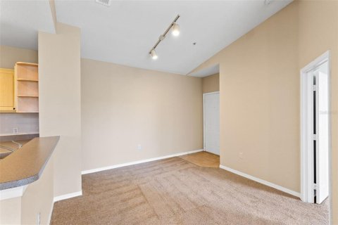 Condominio en venta en Maitland, Florida, 2 dormitorios, 97.36 m2 № 2155909 - foto 6