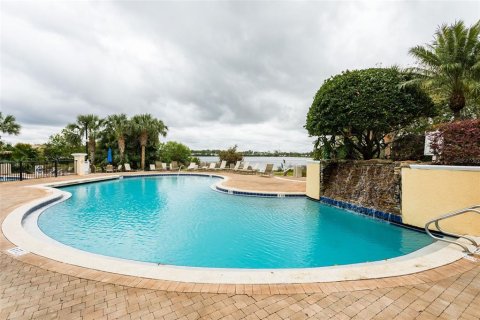 Condominio en venta en Maitland, Florida, 2 dormitorios, 97.36 m2 № 2155909 - foto 18