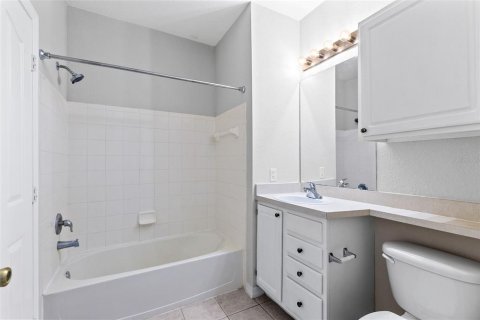 Condominio en venta en Maitland, Florida, 2 dormitorios, 97.36 m2 № 2155909 - foto 15