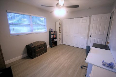 Casa en alquiler en Saint Petersburg, Florida, 3 dormitorios, 149.2 m2 № 1819426 - foto 11