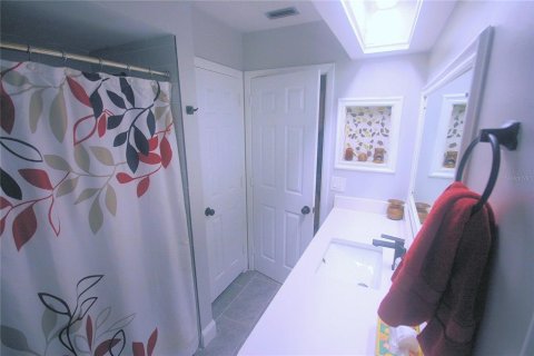 Casa en alquiler en Saint Petersburg, Florida, 3 dormitorios, 149.2 m2 № 1819426 - foto 12