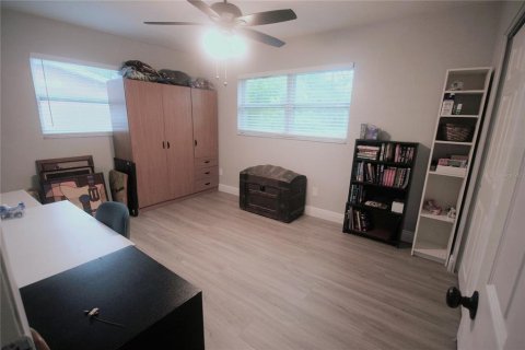 Casa en alquiler en Saint Petersburg, Florida, 3 dormitorios, 149.2 m2 № 1819426 - foto 10