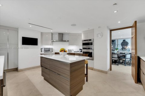 Copropriété à vendre à Miami, Floride: 4 chambres, 374.4 m2 № 2004278 - photo 9