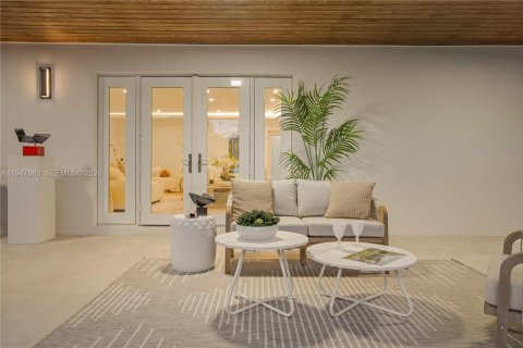 House in Palmetto Bay, Florida 5 bedrooms, 282.89 sq.m. № 2003985 - photo 27