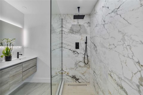 House in Palmetto Bay, Florida 5 bedrooms, 282.89 sq.m. № 2003985 - photo 7