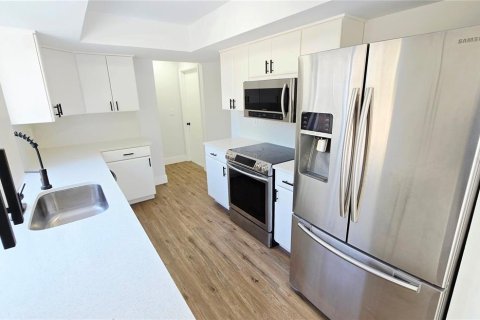 Villa ou maison à vendre à Port Charlotte, Floride: 2 chambres, 113.81 m2 № 2109398 - photo 13