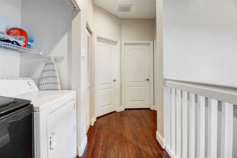 Villa ou maison à vendre à Homestead, Floride: 5 chambres, 193.05 m2 № 1786500 - photo 24