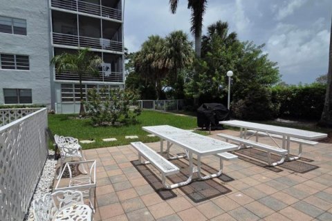 Copropriété à vendre à Sunrise, Floride: 1 chambre, 61.97 m2 № 2180200 - photo 24