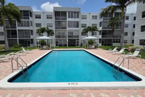 Copropriété à vendre à Sunrise, Floride: 1 chambre, 61.97 m2 № 2180200 - photo 23