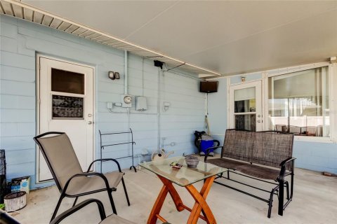 Villa ou maison à vendre à Seminole, Floride: 2 chambres, 85.93 m2 № 1720623 - photo 4
