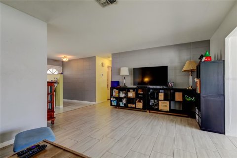 Villa ou maison à vendre à Seminole, Floride: 2 chambres, 85.93 m2 № 1720623 - photo 18