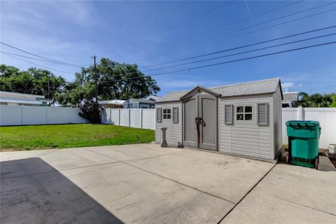 Villa ou maison à vendre à Seminole, Floride: 2 chambres, 85.93 m2 № 1720623 - photo 3
