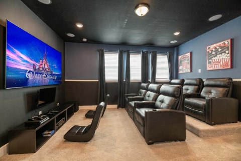 Casa en venta en Kissimmee, Florida, 6 dormitorios, 308.16 m2 № 2207735 - foto 12