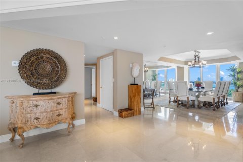 Condo in Aventura, Florida, 4 bedrooms  № 1969850 - photo 6