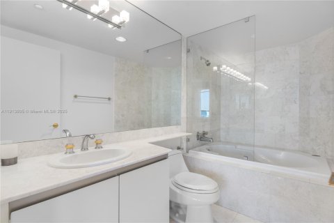 Condo in Aventura, Florida, 4 bedrooms  № 1969850 - photo 26