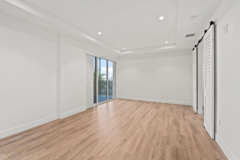 Copropriété à vendre à Stuart, Floride: 1 chambre, 65.77 m2 № 2146331 - photo 3