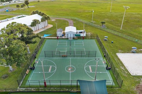 Townhouse in Riverview, Florida 2 bedrooms, 134.52 sq.m. № 2391465 - photo 24