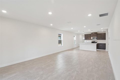 Villa ou maison à vendre à Lakeland, Floride: 4 chambres, 150.87 m2 № 2129670 - photo 6