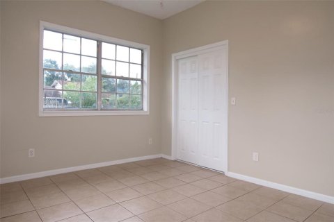 House in Tampa, Florida 3 bedrooms, 110.55 sq.m. № 1919100 - photo 20