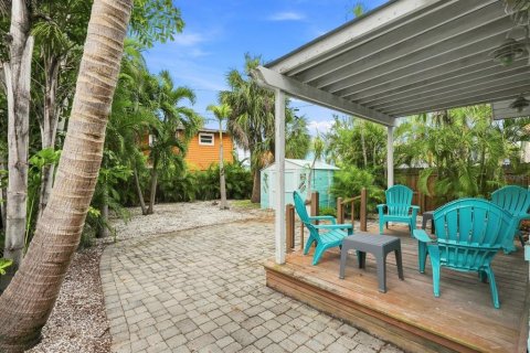 House in Madeira Beach, Florida 2 bedrooms, 63.27 sq.m. № 2315111 - photo 27