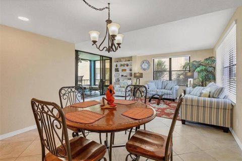 Copropriété à louer à Sarasota, Floride: 2 chambres, 124.3 m2 № 1873124 - photo 11