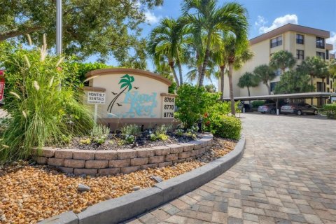 Copropriété à louer à Sarasota, Floride: 2 chambres, 124.3 m2 № 1873124 - photo 27