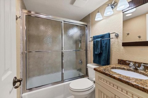 Copropriété à louer à Sarasota, Floride: 2 chambres, 124.3 m2 № 1873124 - photo 19