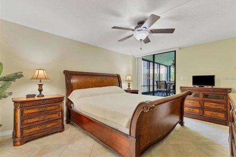 Copropriété à louer à Sarasota, Floride: 2 chambres, 124.3 m2 № 1873124 - photo 12